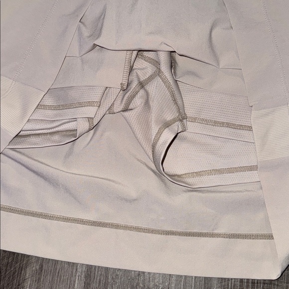 Athleta Brooklyn Mid Rise Skirt Skort 16 women’s bone cream golf walking casual - Picture 4 of 7